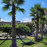 Wonderful Deluxe In Cascadas Family Sunny דירה *
